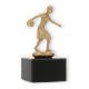 Coppa in metallo con figure di donne che giocano a bowling in oro metallizzato su base di marmo nero 13,3 cm