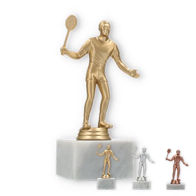 Pokal Kunststofffigur Badmintonspieler auf weißem Marmorsockel