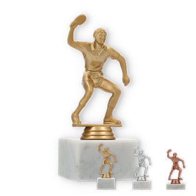 Pokal Kunststofffigur Tischtennisspieler auf weißem Marmorsockel