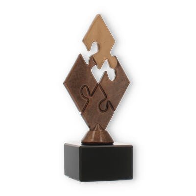 Trophy resin figure puzzle gold on black marble base