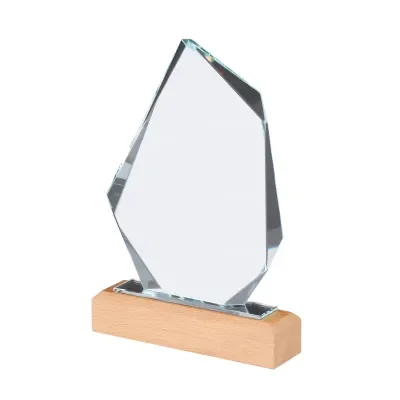 Glass trophy Momo