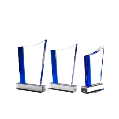 Glass trophies Uger